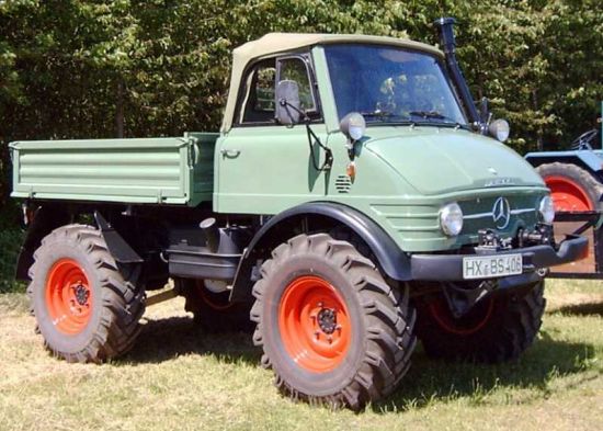 MB-2005-05-018.jpg