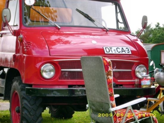 Daimler_Benz_2009-05.jpg