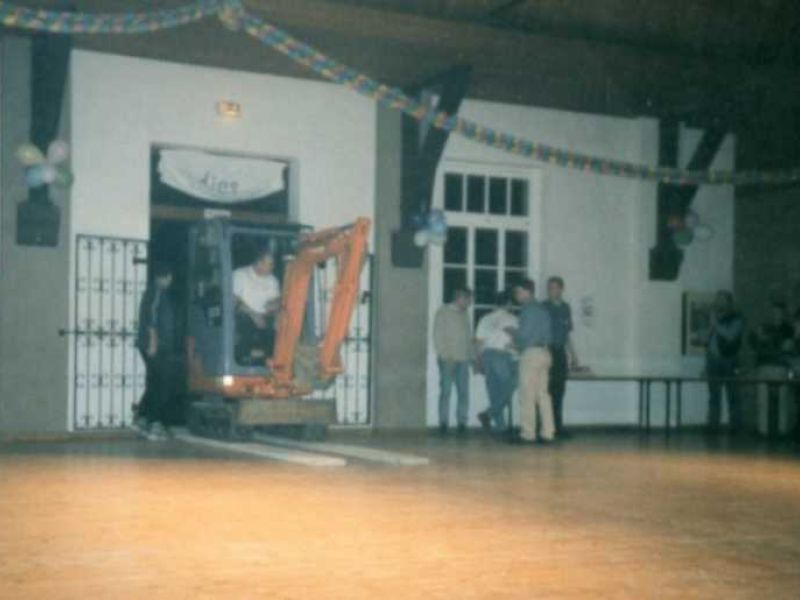 1999__16_.jpg