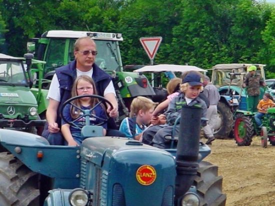 Lanz_Bulldog_2009-06.jpg
