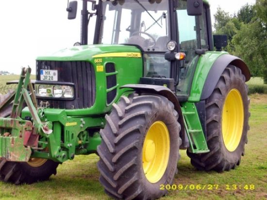 John_Deere_2009-02.jpg